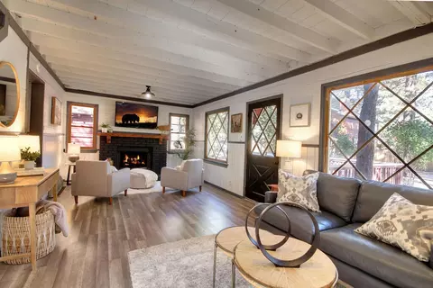 1105 Sierra Ave, Big Bear City, CA 92314 photo 7