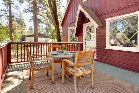 1105 Sierra Ave, Big Bear City, CA 92314 photo 4
