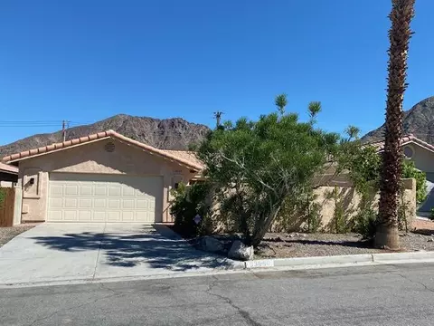 53660 Avenida Herrera, La Quinta, CA 92253