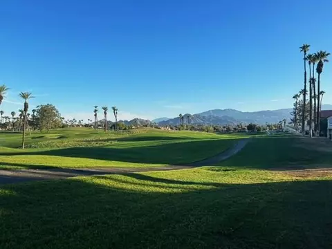 793 Montana Vista Dr, Palm Desert, CA 92211