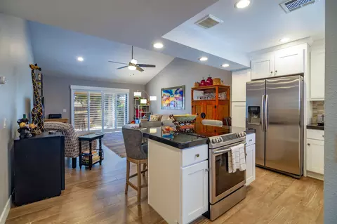 41080 La Costa Cir E, Palm Desert, CA 92211