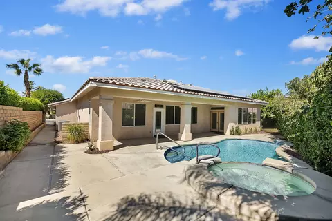 40866 Eastwood Ln, Palm Desert, CA 92211