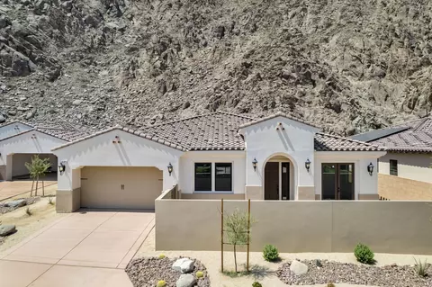 46675 Bradshaw Trl, La Quinta, CA 92253