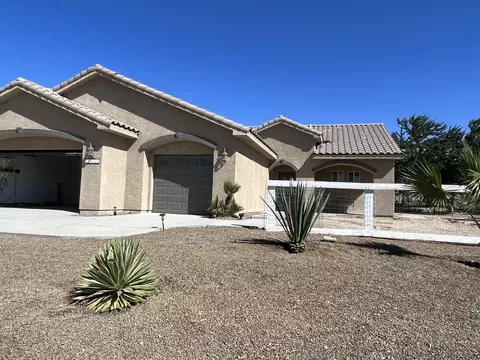 70810 Neptune Dr, Mecca, CA 92254