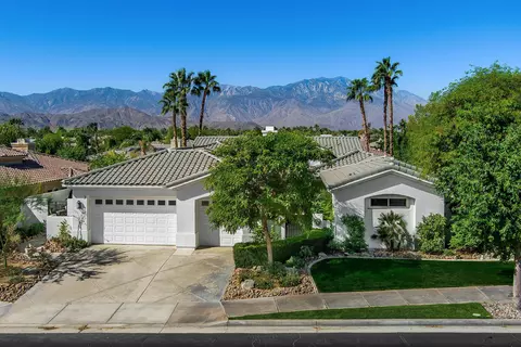 3 Trafalgar Sq, Rancho Mirage, CA 92270