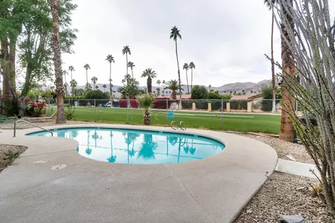 46125 Portola Ave, Palm Desert, CA 92260
