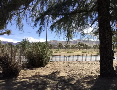 56424 Onaga Trl, Yucca Valley, CA 92284 photo 9