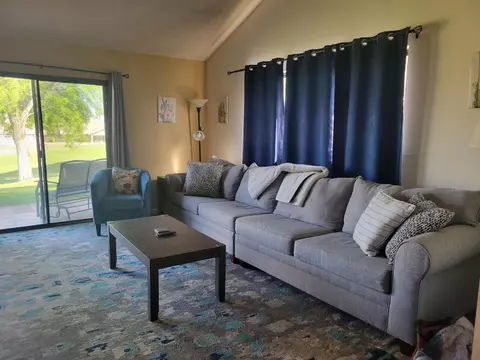 49272 Wayne St, Indio, CA 92201 photo 3