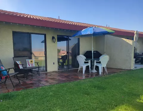 49272 Wayne St, Indio, CA 92201 photo 8