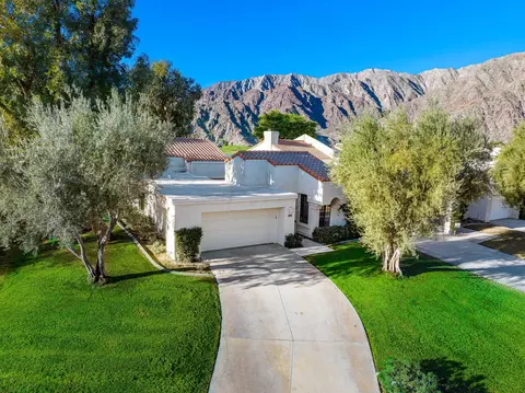 50107 Calle Oaxaca, La Quinta, CA 92253