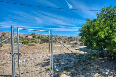 9966 Sams Trl, Morongo Valley, CA 92256 photo 55