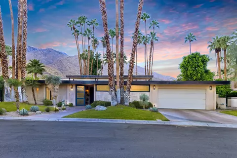 2707 Bonita Cir, Palm Springs, CA 92264