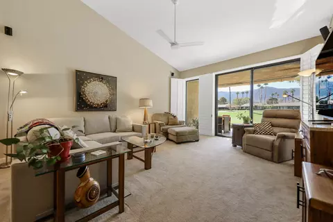 36 La Ronda Dr, Rancho Mirage, CA 92270