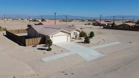 1354 Johnson Ave, Thermal, CA 92274 photo 16