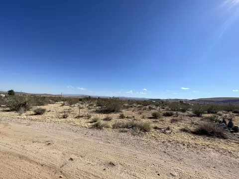 130 Kickapoo Trl, Yucca Valley, CA 92284 photo 9