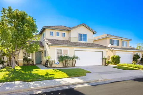 7607 Canberra Way, Riverside, CA 92508 photo 2