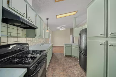2421 Nueco Ave, Thermal, CA 92274 photo 7