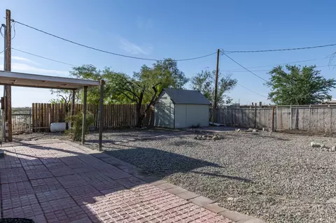 2421 Nueco Ave, Thermal, CA 92274 photo 22