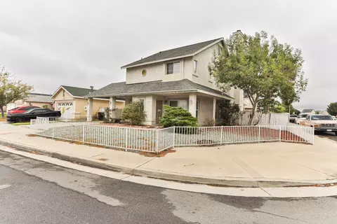 1496 Dusty Hill Rd, Hemet, CA 92545