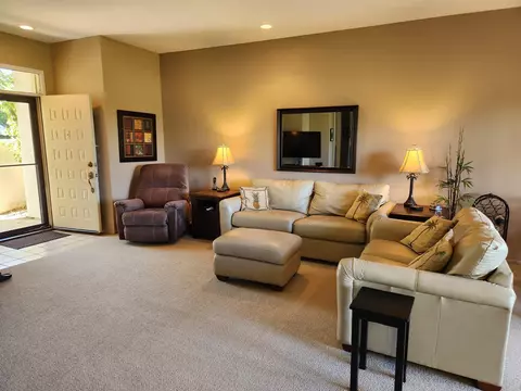 28856 Isleta Ct, Cathedral City, CA 92234