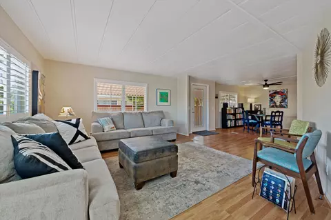162 Caravan St, Palm Springs, CA 92264