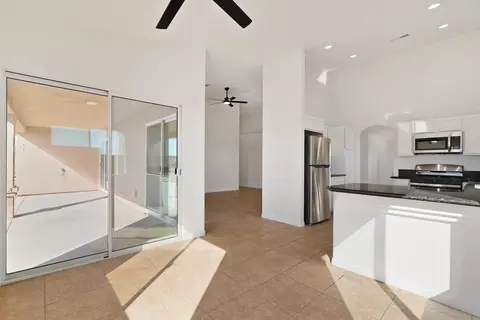 1329 Morro Ave, Thermal, CA 92274 photo 12