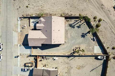 1329 Morro Ave, Thermal, CA 92274 photo 33