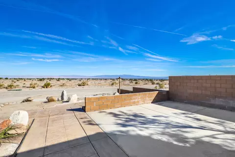 1329 Morro Ave, Thermal, CA 92274 photo 32