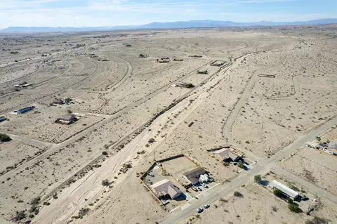 1329 Morro Ave, Thermal, CA 92274 photo 40