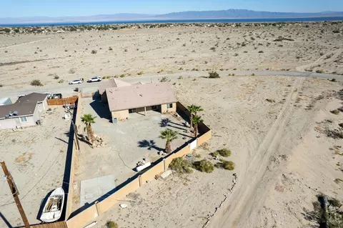1329 Morro Ave, Thermal, CA 92274 photo 36