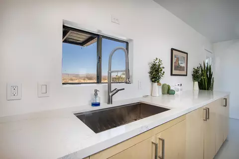 6656 Mount Lassen Ave, Joshua Tree, CA 92252 photo 14