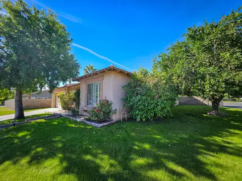 49575 Lincoln Dr, Indio, CA 92201 photo 3
