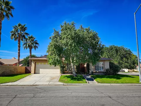 49575 Lincoln Dr, Indio, CA 92201 photo 2