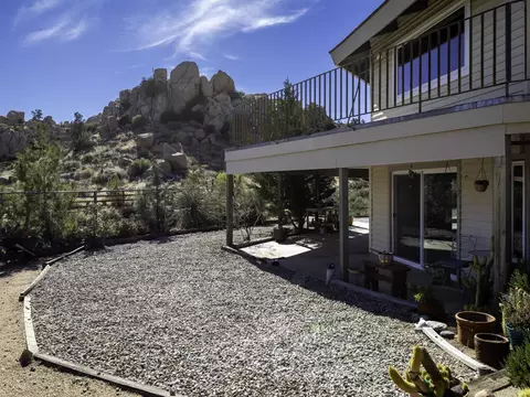 5230 Puente Ct, Yucca Valley, CA 92284 photo 11