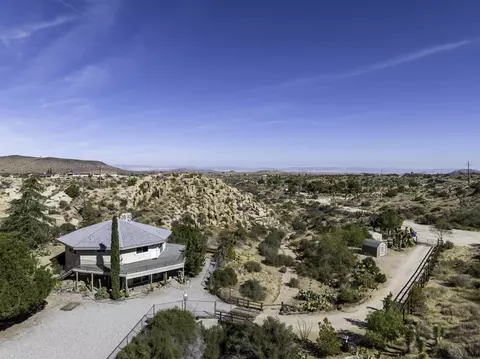 5230 Puente Ct, Yucca Valley, CA 92284 photo 5