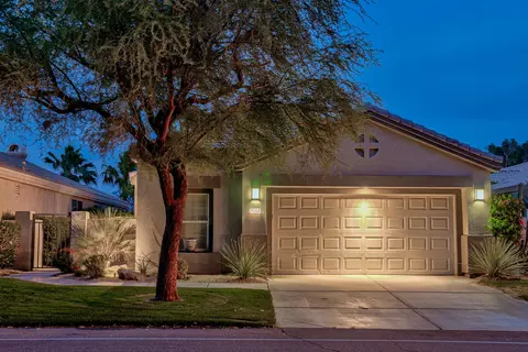 29364 W Laguna Dr, Cathedral City, CA 92234