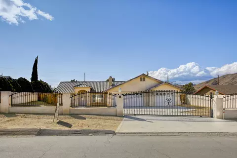 7376 Aster Ave, Yucca Valley, CA 92284