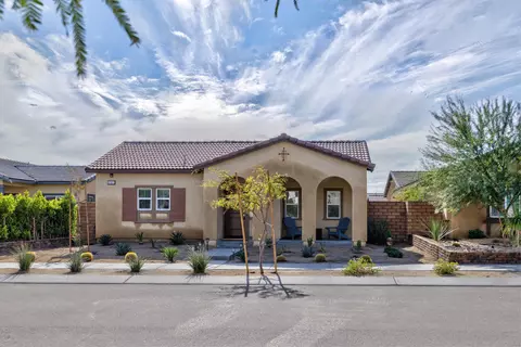 67377 Rio Naches Rd, Cathedral City, CA 92234