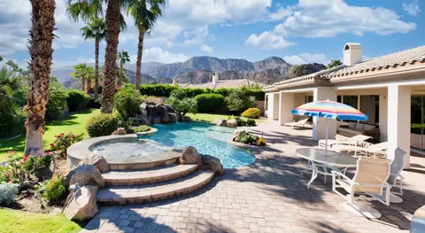77869 Desert Dr, La Quinta, CA 92253