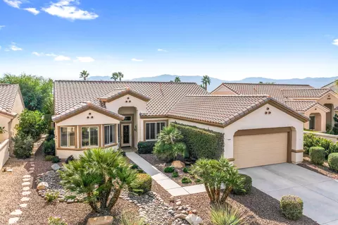 78205 Cloveridge Way, Palm Desert, CA 92211