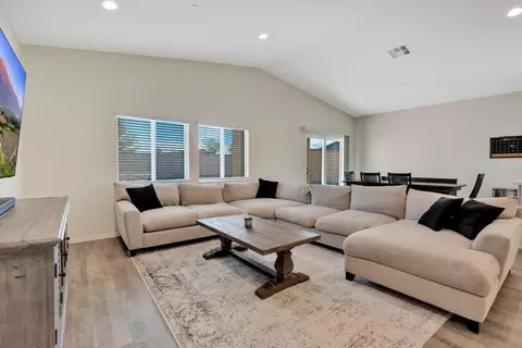 29968 Blowing Wind Ct, Menifee, CA 92587 photo 10