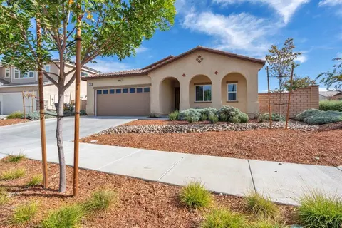 29968 Blowing Wind Ct, Menifee, CA 92587