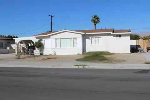 82582 Mountain View Ave, Indio, CA 92201