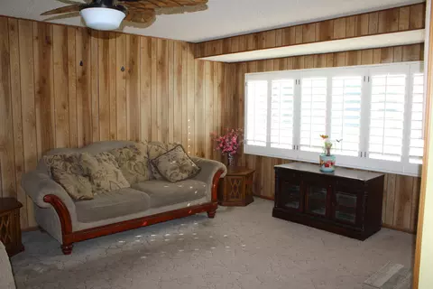82582 Mountain View Ave, Indio, CA 92201 photo 2