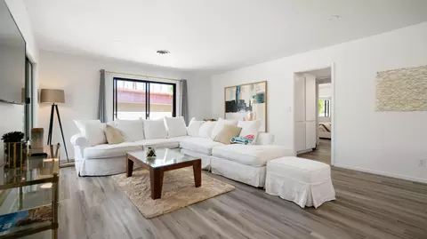 1444 Palm Tree Dr, Palm Springs, CA 92264