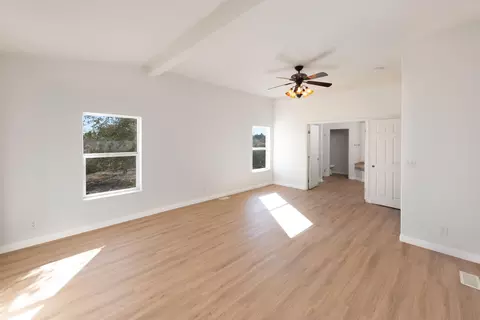 7025 Smoke Tree Rd, Phelan, CA 92371 photo 10