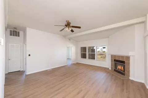 7025 Smoke Tree Rd, Phelan, CA 92371 photo 8