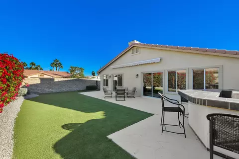 82410 Grant Dr, Indio, CA 92201 photo 2