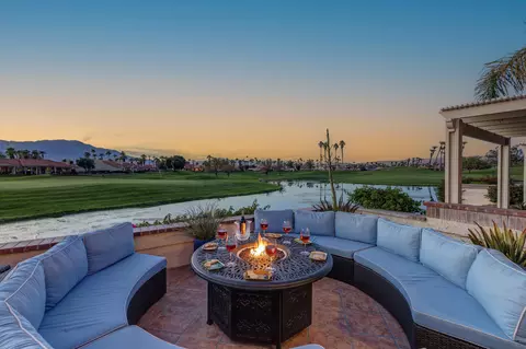 115 Avellino Cir, Palm Desert, CA 92211