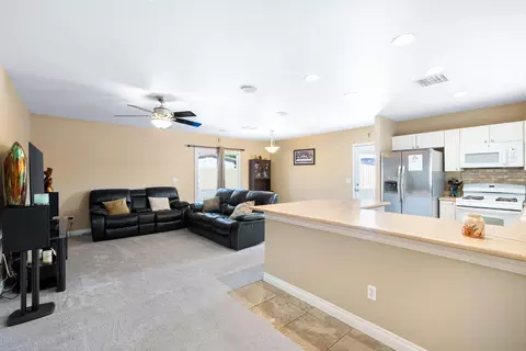68020 Peladora Rd, Cathedral City, CA 92234